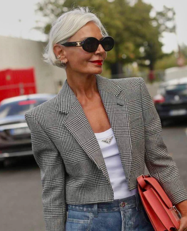 haircut-short-hair-women-over-60