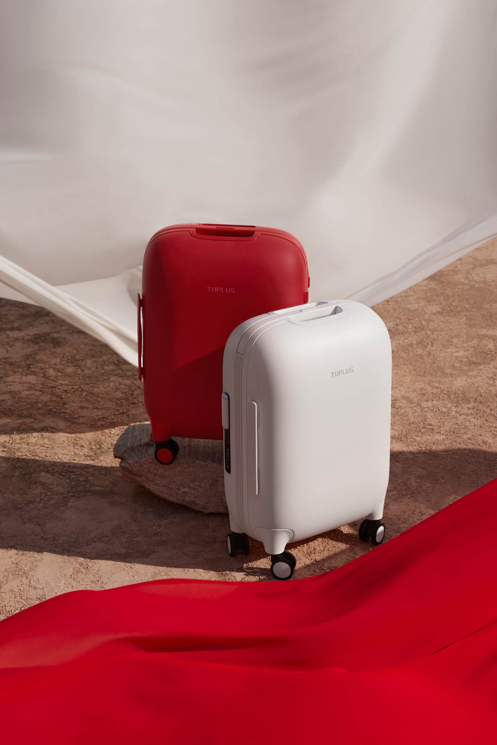 tuplus time capsule suitcases