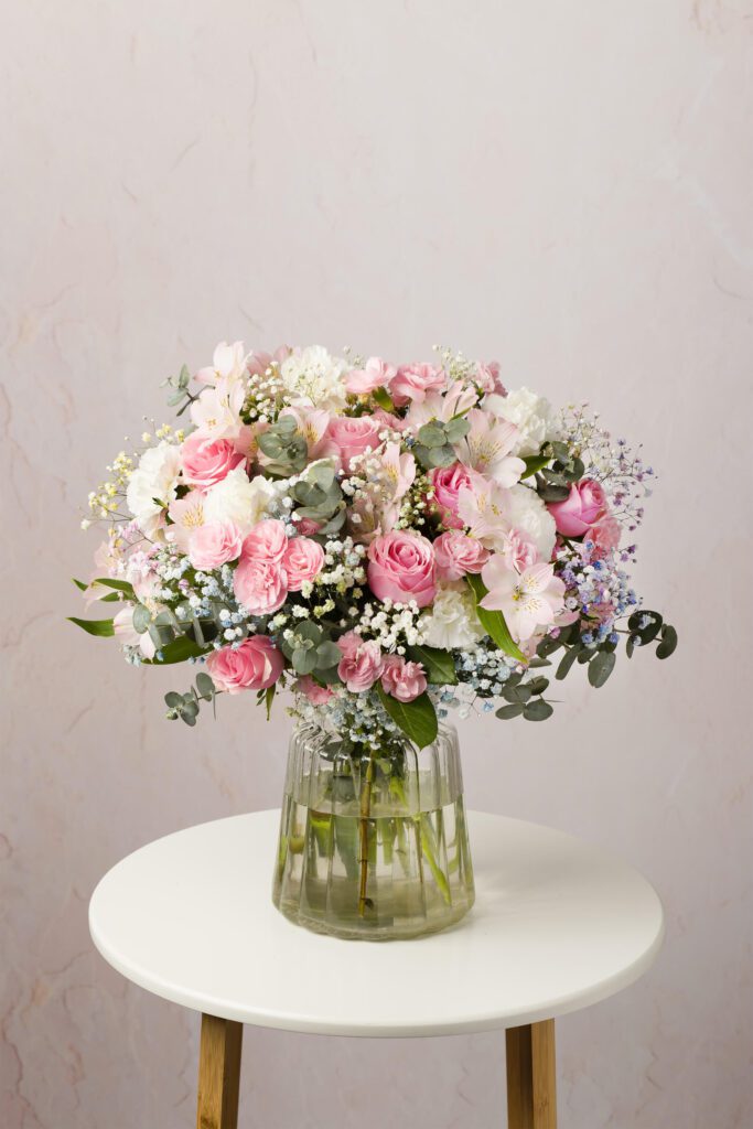 Bunches White And Pink Flowers - Best Flower Delivery UK Subscription Service